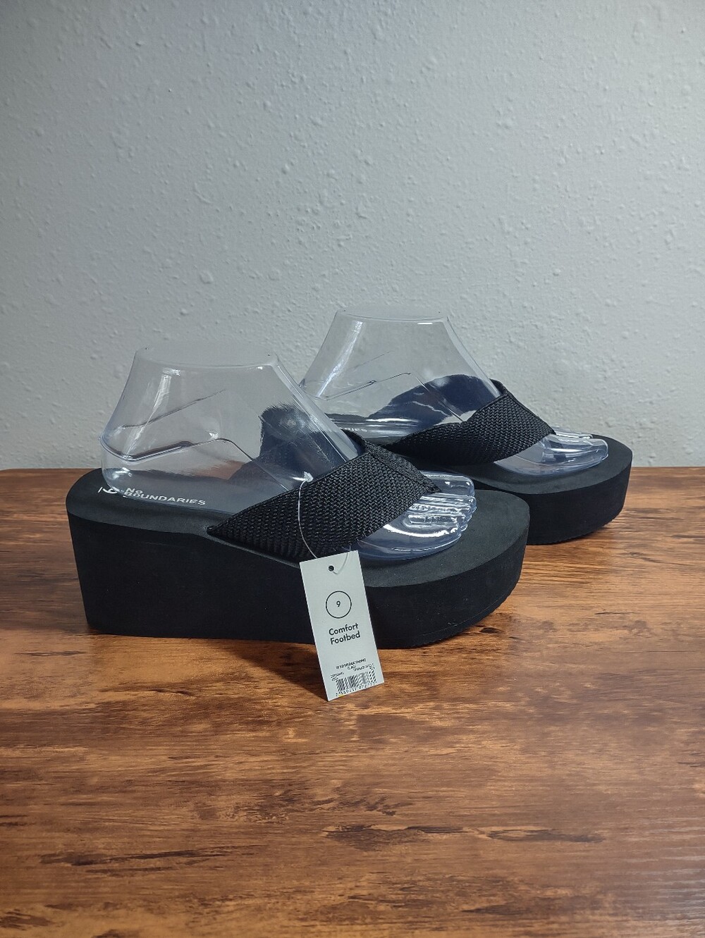 No Boundaries Size 9 Wedge Y2K Platform Chunky Black Flip Flops Sandals Womens